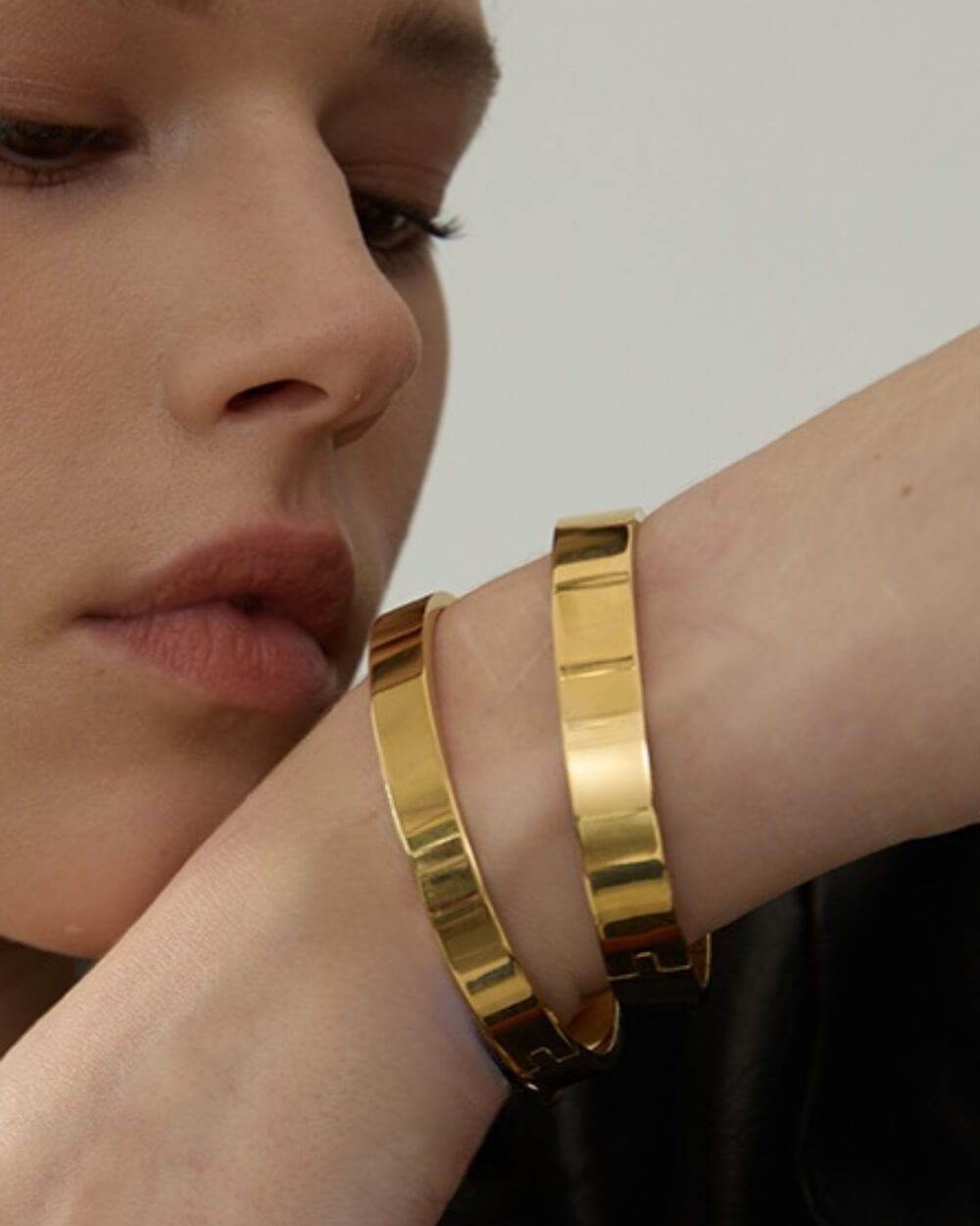 Sleek Bangle Bracelet set