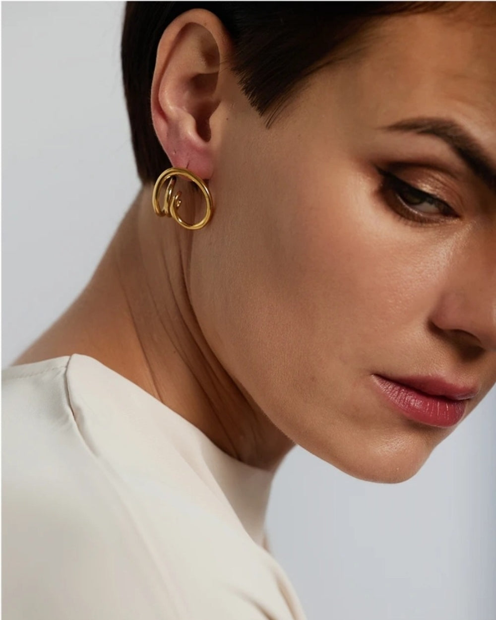 Twisted Love Studs
